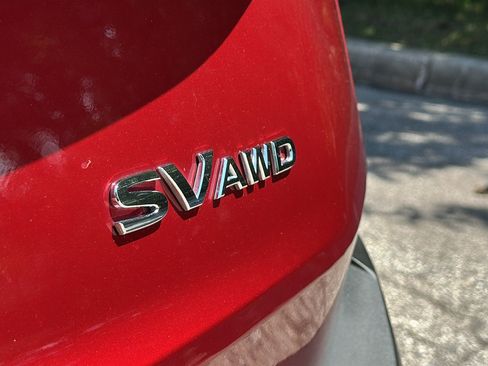 Certified 2023 Nissan Rogue SV AWD/4WD image 9