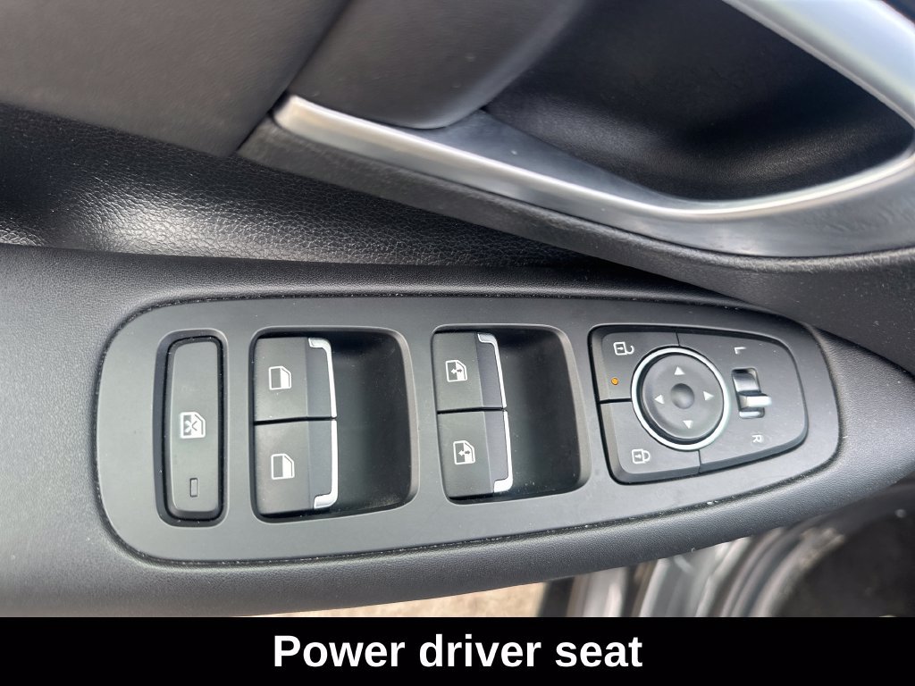 Used 2025 Hyundai Sonata SEL FWD image 12