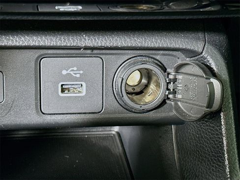 Used 2023 Honda Civic Sport image 28