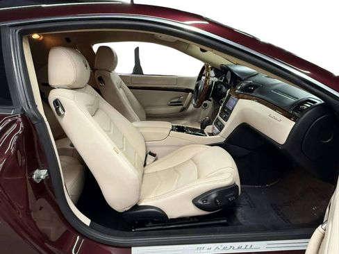 Used 2012 Maserati GranTurismo S image 12