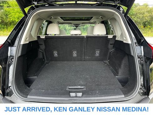 Certified 2023 Nissan Rogue SV w/ SV Premium B Package AWD/4WD image 18