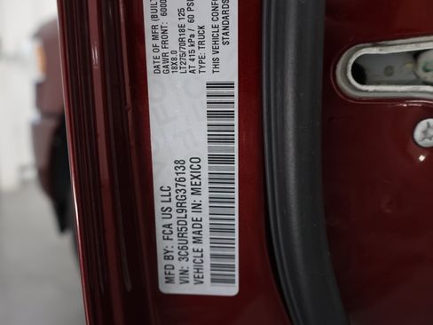 Used 2024 RAM 2500 Big Horn w/ Safety Group AWD/4WD image 71