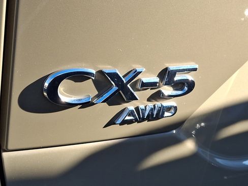 Certified 2024 MAZDA CX-5 Carbon Edition image 30