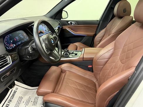 Used 2023 BMW X5 xDrive40i w/ M Sport Package image 6
