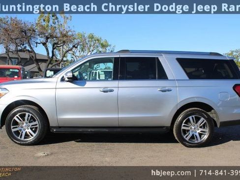 Used 2024 Ford Expedition Max Limited image 3