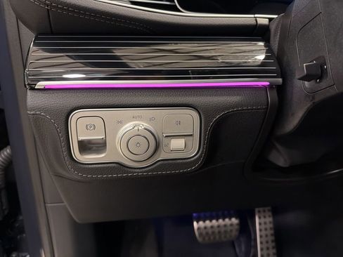 Used 2025 Mercedes-Benz GLE 53 AMG 4MATIC w/ Acoustic Comfort Package image 20