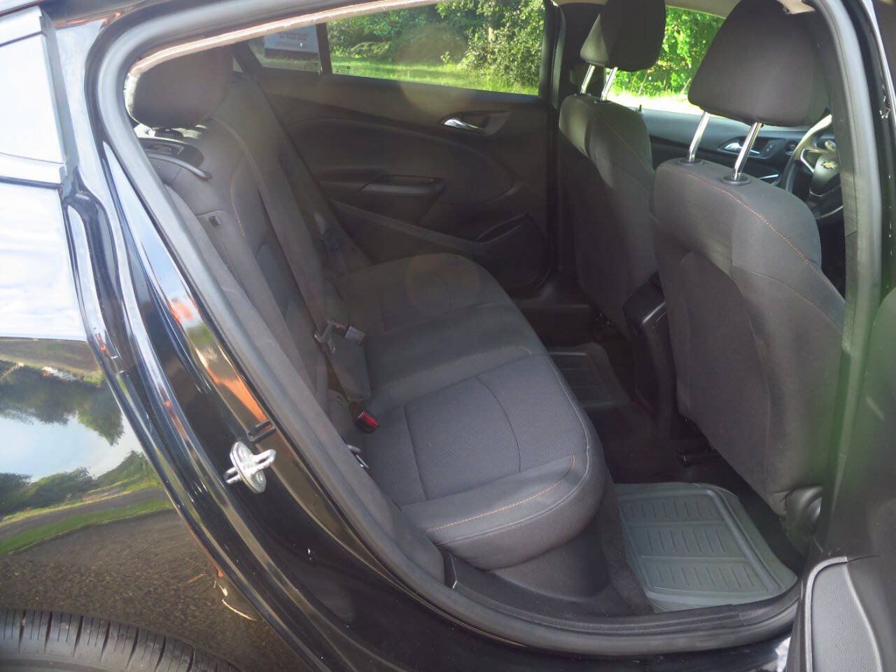 Used 2016 Chevrolet Cruze LS FWD image 13