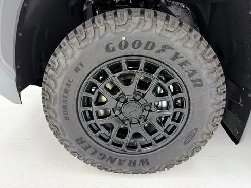 New 2026 Toyota Tundra SR5 image 7