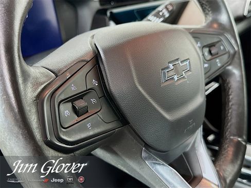 Used 2023 Chevrolet Bolt LT w/ Infotainment Package image 29