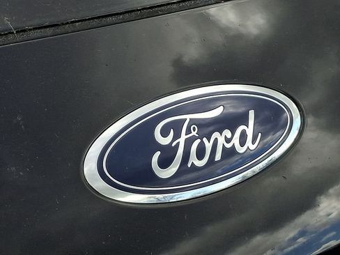 Used 2020 Ford Escape SEL image 11