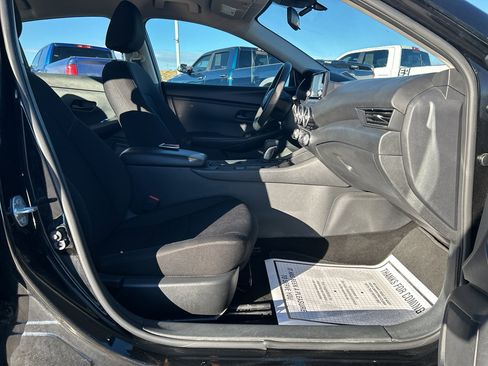 Used 2024 Nissan Sentra S image 13