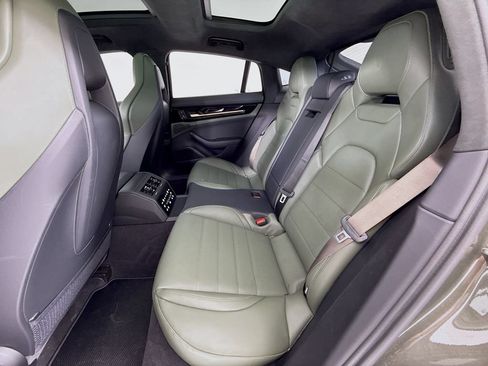 Certified 2025 Porsche Panamera Turbo AWD/4WD image 24
