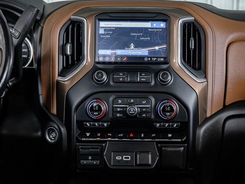 Used 2021 Chevrolet Silverado 3500 High Country image 28