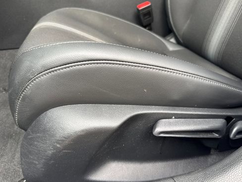 Used 2023 Honda Civic Sport image 15