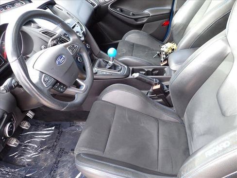 Used 2017 Ford Focus RS image 11