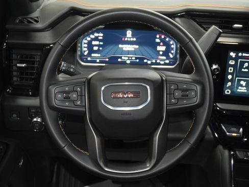 Used 2024 GMC Sierra 2500 AT4 w/ AT4 Premium Plus Package image 40