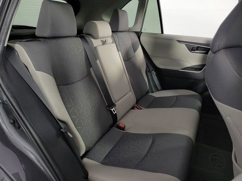 Used 2023 Toyota RAV4 XLE w/ Convenience Package FWD image 16