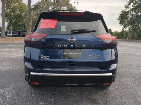 Certified 2025 Nissan Rogue Platinum image 5