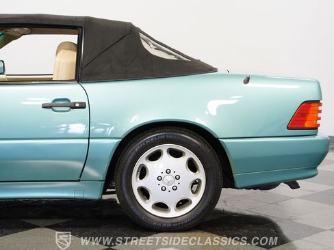 Used 1995 Mercedes-Benz SL 320 image 25