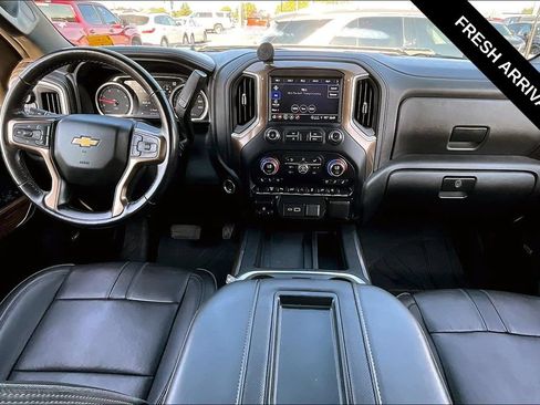 Used 2022 Chevrolet Silverado 2500 High Country AWD/4WD image 7