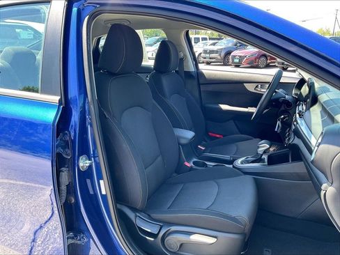 Used 2024 Kia Forte LXS w/ LXS Technology Package FWD image 10