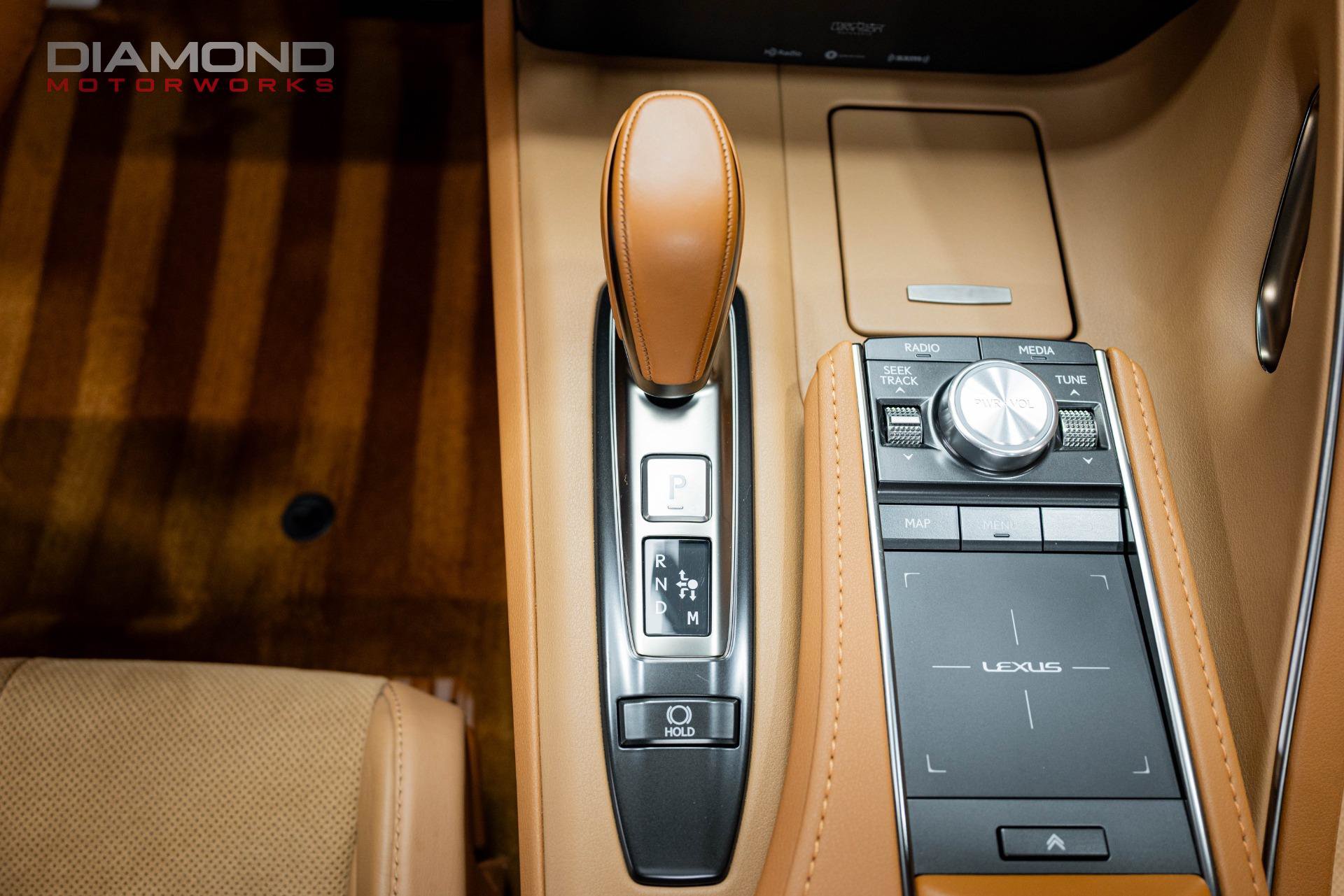 Used 2020 Lexus LC 500 Coupe w/ Sport Package RWD image 17