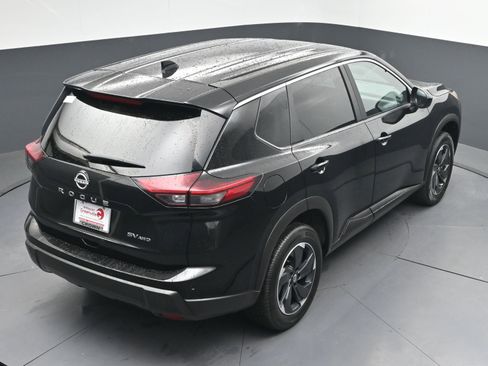 Certified 2024 Nissan Rogue SV image 35
