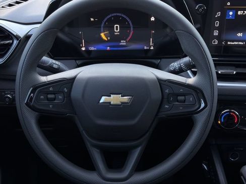 New 2026 Chevrolet TrailBlazer LT w/ Driver Confidence Package FWD image 12