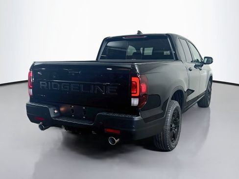 New 2026 Honda Ridgeline Black Edition image 7