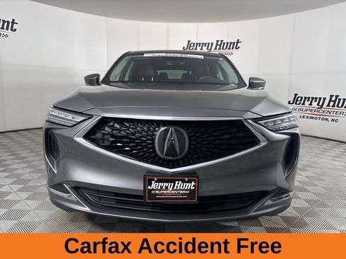 Used 2023 Acura MDX SH-AWD image 3
