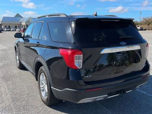Used 2022 Ford Explorer XLT w/ Equipment Group 202A image 43