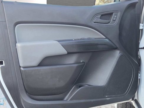 Used 2022 Chevrolet Colorado W/T w/ WT Convenience Package image 25