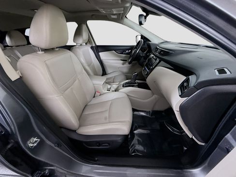 Used 2021 Nissan Rogue Sport SL w/ Premium Package AWD/4WD image 29
