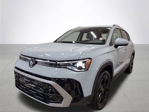 New 2026 Volkswagen Taos SEL AWD/4WD image 2