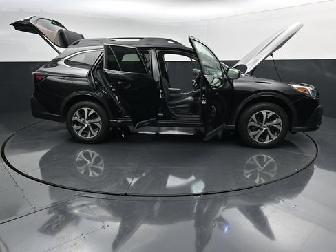 Used 2020 Subaru Outback Limited AWD/4WD image 27