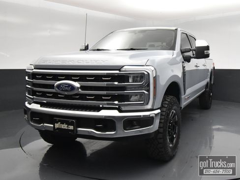 Used 2025 Ford F250 King Ranch w/ Tremor Off-Road Package AWD/4WD image 55