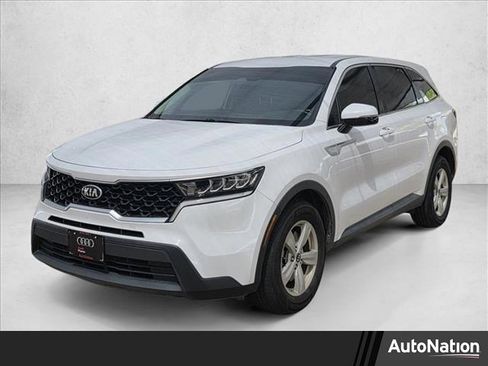 Used 2021 Kia Sorento LX FWD image 1