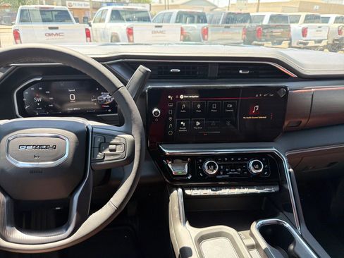 New 2026 GMC Sierra 2500 Denali Ultimate AWD/4WD image 25