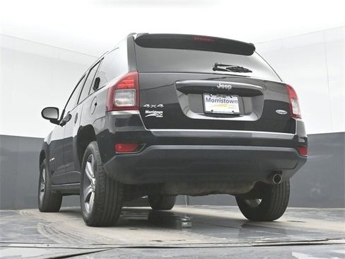 Used 2016 Jeep Compass High Altitude image 45