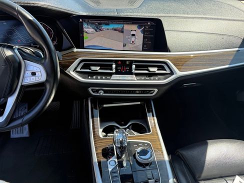Used 2020 BMW X7 xDrive40i w/ Premium Package image 25