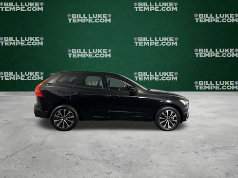 Used 2025 Volvo XC60 B5 Plus image 5