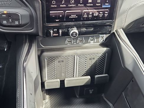 New 2026 RAM 3500 Limited image 25