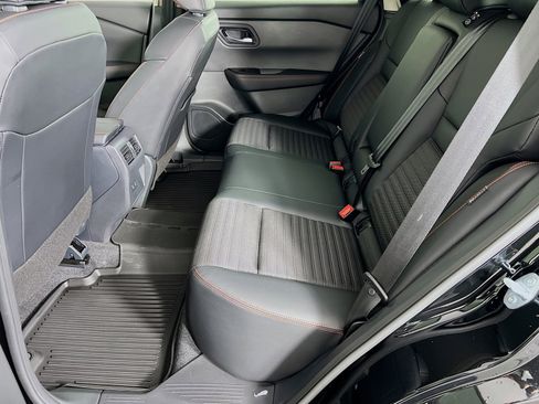 New 2026 Nissan Rogue SV AWD/4WD image 5
