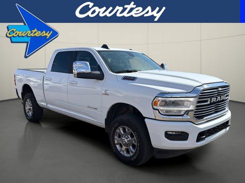 Used 2024 RAM 2500 Laramie AWD/4WD image 1