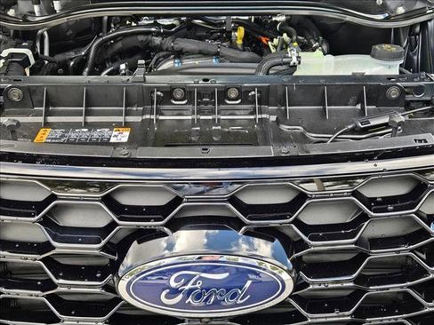 New 2026 Ford Explorer ST-Line w/ Premium Package image 17
