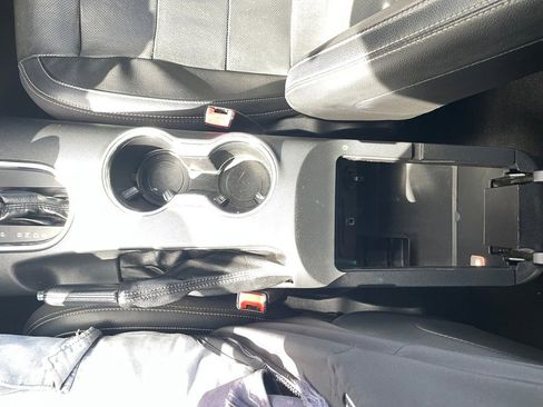 Used 2019 Ford Mustang GT Premium image 23