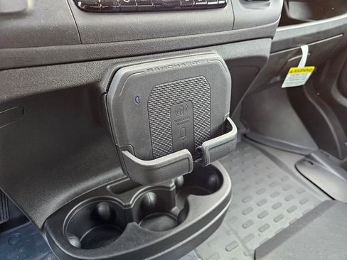 New 2024 RAM ProMaster 3500 w/ Delivery Van Package image 24