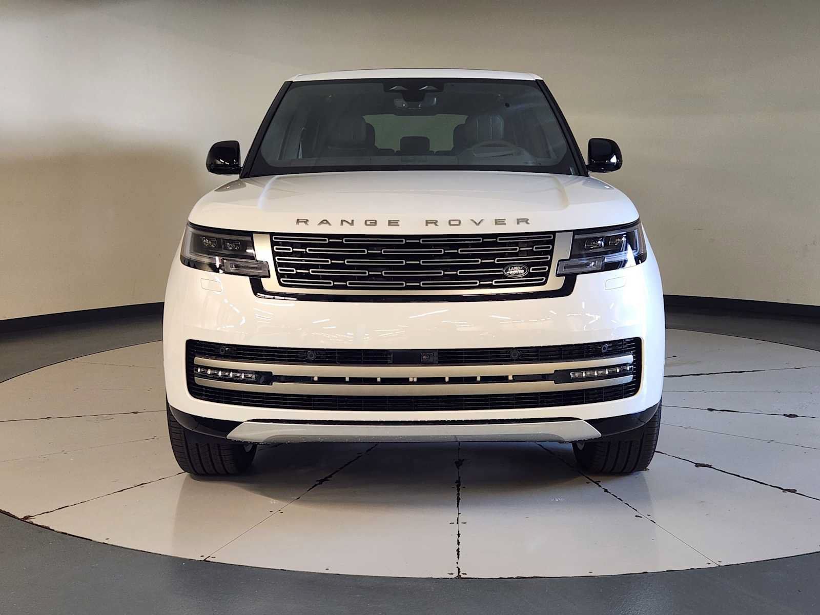New 2026 Land Rover Range Rover SE AWD/4WD image 9