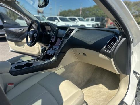 Used 2016 INFINITI Q50 3.0t Premium w/ Cargo Package image 22
