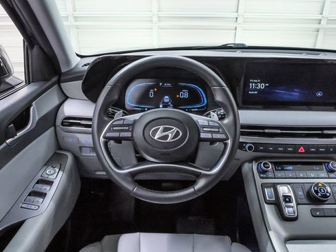 Certified 2025 Hyundai Palisade SEL AWD/4WD image 20
